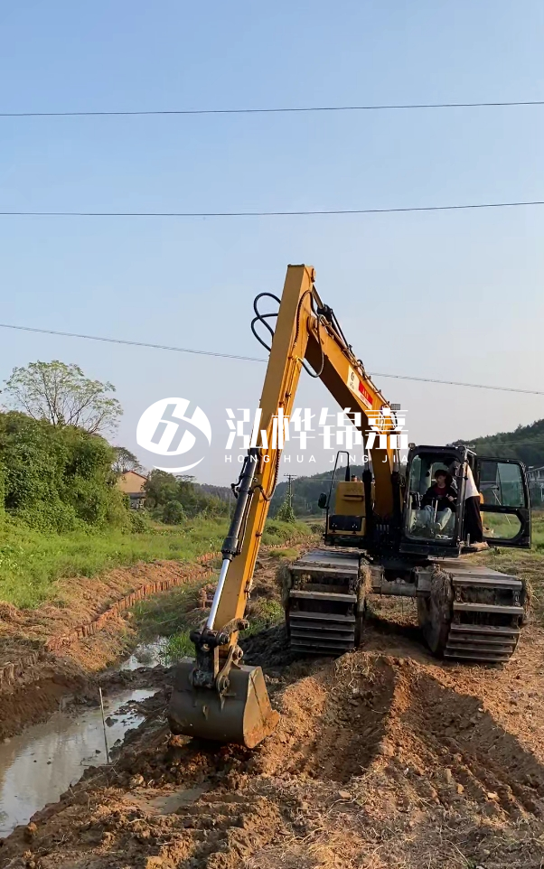 棗莊河道清淤專業(yè)施工-水挖機(jī)清淤能清理多深的淤泥？