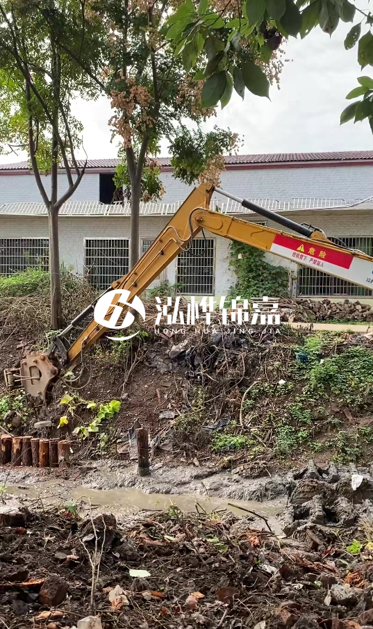 駐馬店挖機(jī)打木樁專業(yè)施工- 河道打木樁后木樁腐朽怎么防治？