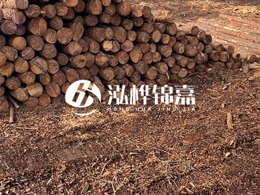 杉木樁價(jià)格按噸計(jì)算還是按根計(jì)算？不同長(zhǎng)度的木樁價(jià)格差異是多少？