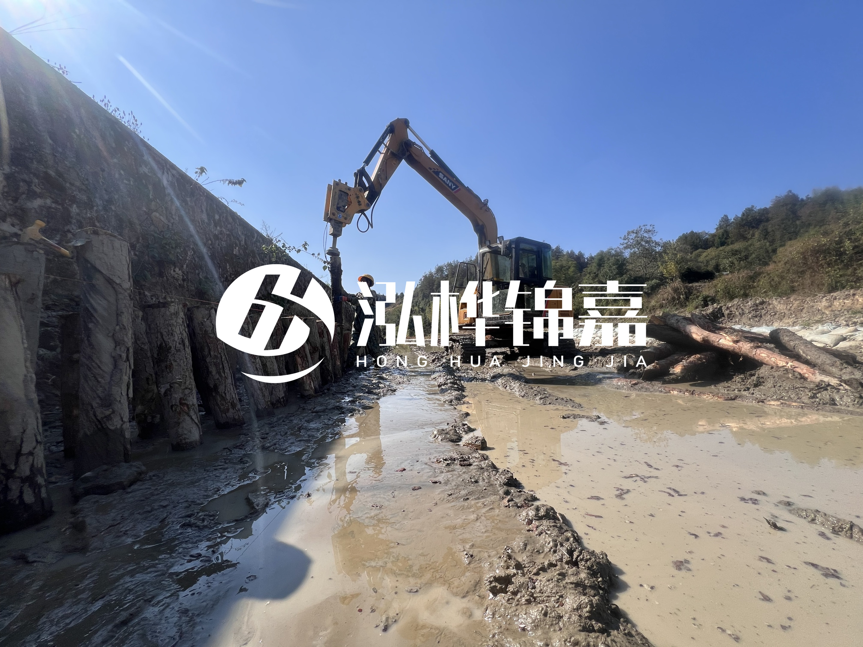 河里打樁起什么作用-河道里打木樁好還是水泥樁好？